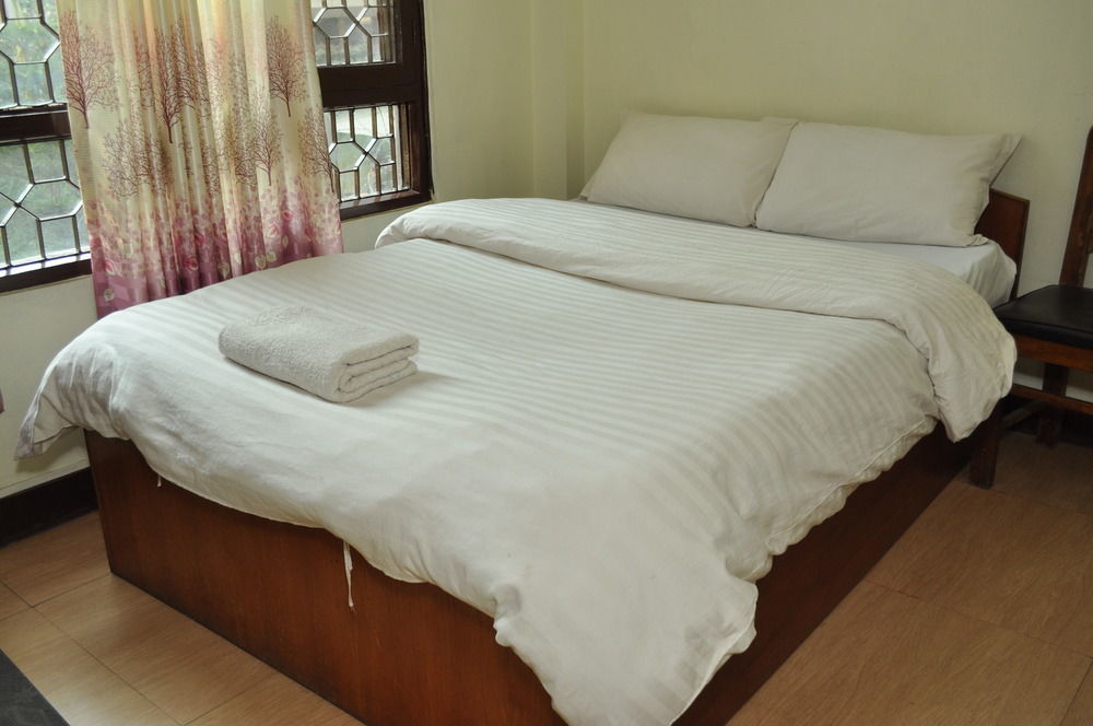 Hotel Florid Катманду Экстерьер фото