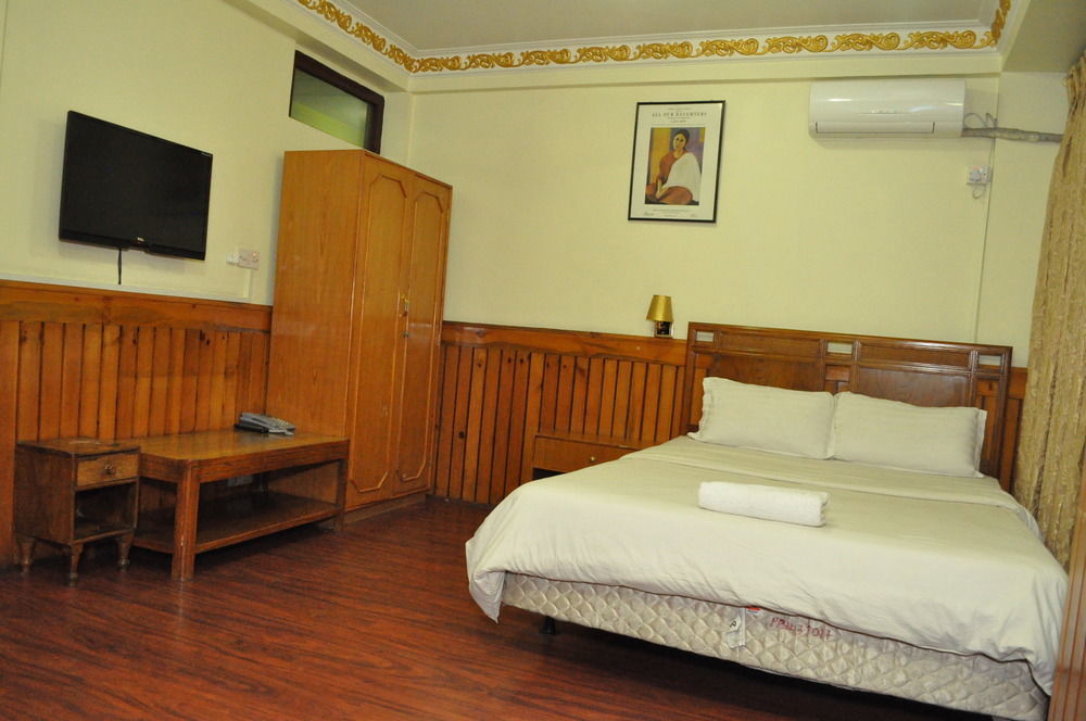 Hotel Florid Катманду Экстерьер фото