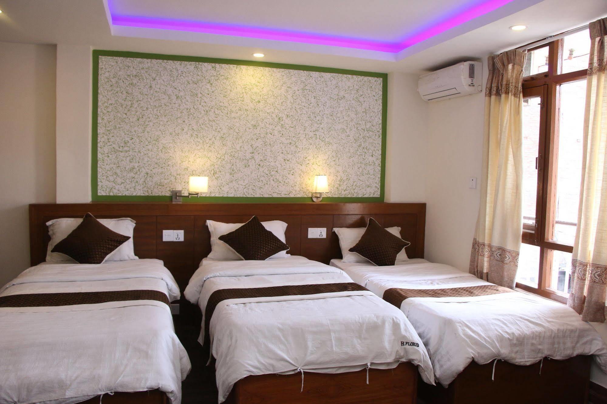 Hotel Florid Катманду Экстерьер фото