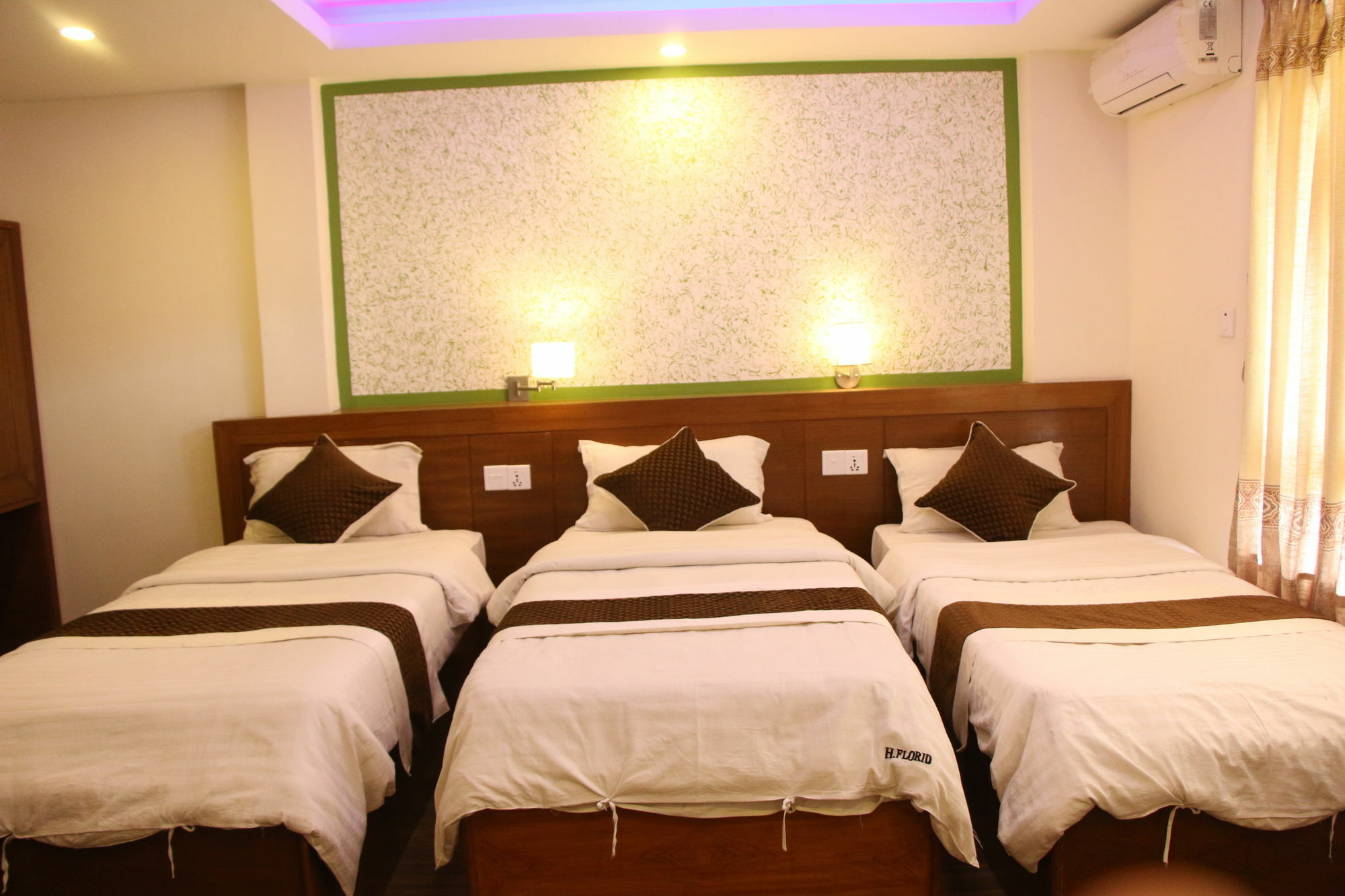 Hotel Florid Катманду Экстерьер фото